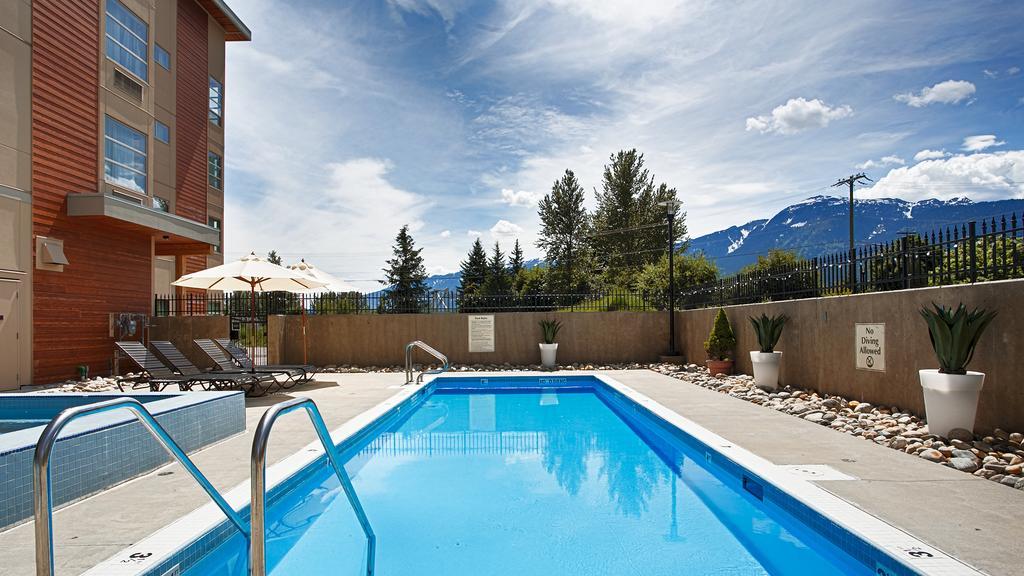 Best Western Plus Revelstoke Extérieur photo