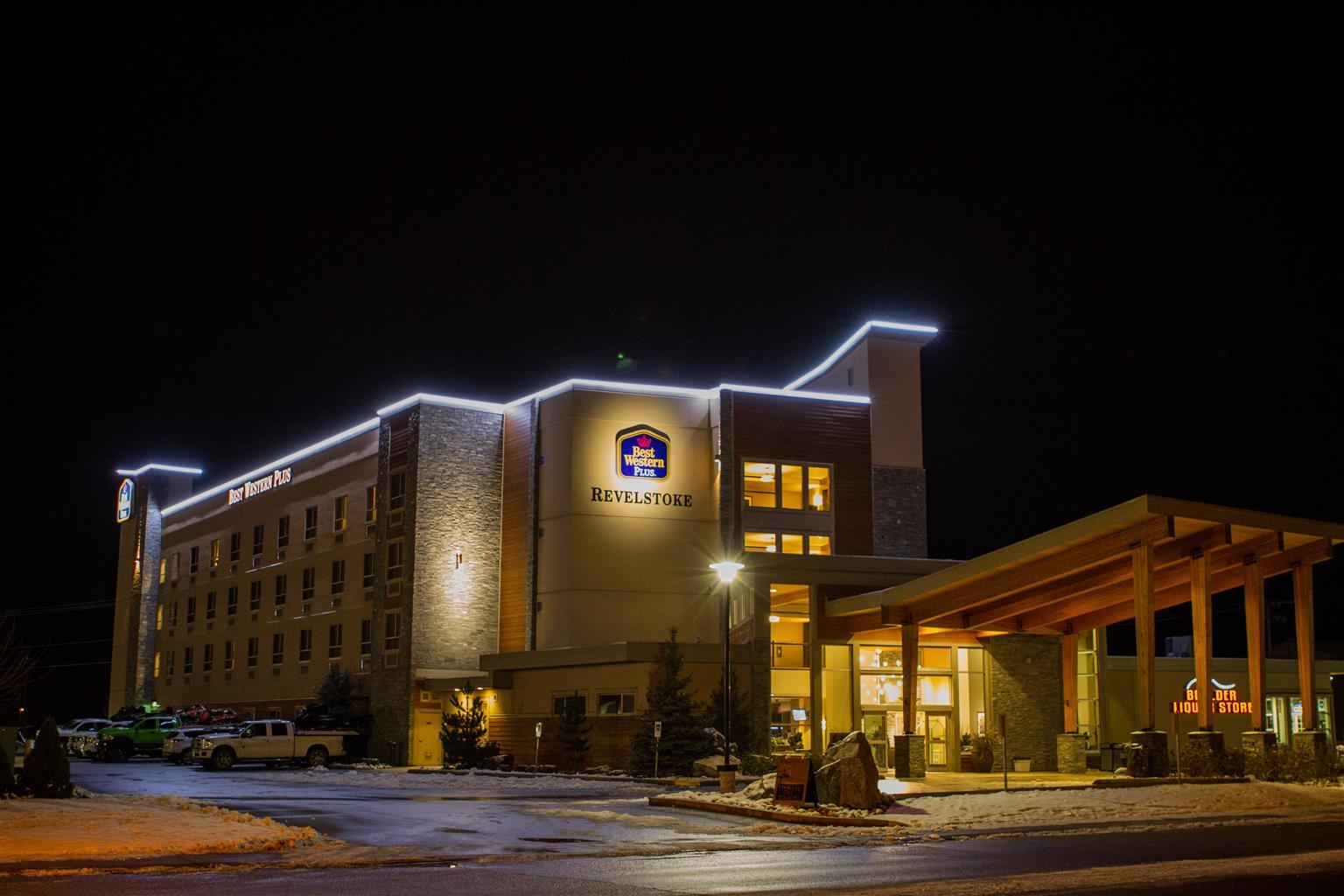 Best Western Plus Revelstoke Extérieur photo